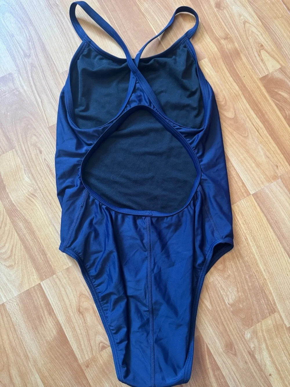 Women’s size 34 TYR blue solid cut out one piece swim bathing‎ suit